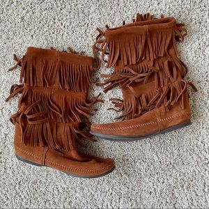 Minnetonka 3-layer fringe moccasin mid calf boot